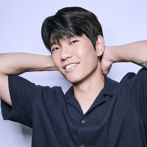 진훈 수석 디자이너